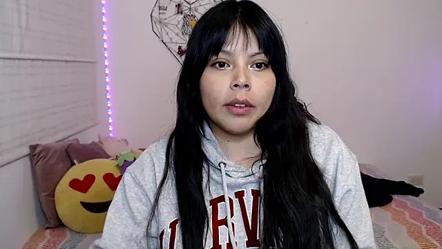 EllieMoonX's Webcam Show