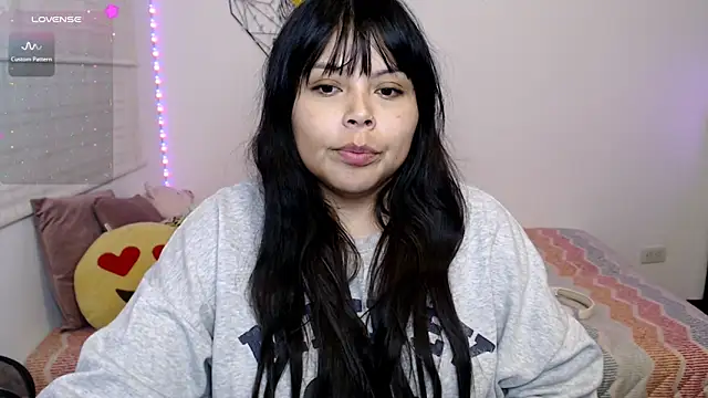 Chat XXX en directo de EllieMoonX