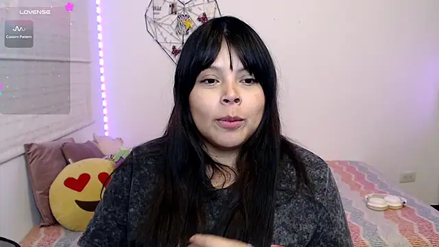 EllieMoonX Live XXX-Chat