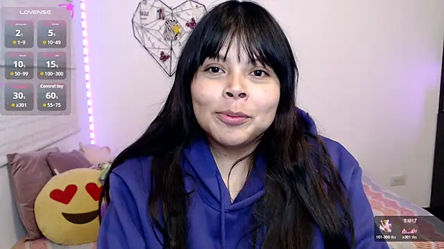 Živý XXX chat EllieMoonX