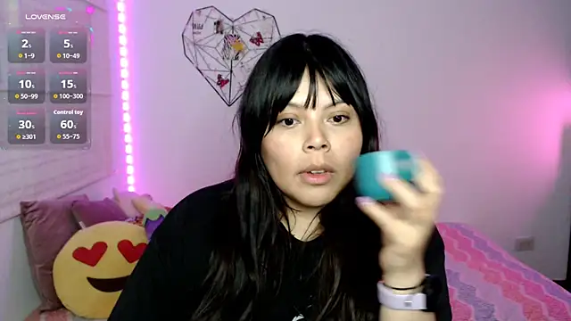 EllieMoonX's Live XXX Chat