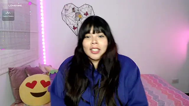 EllieMoonX 现场XXX聊天