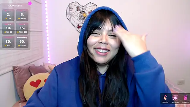 EllieMoonX Webcam show