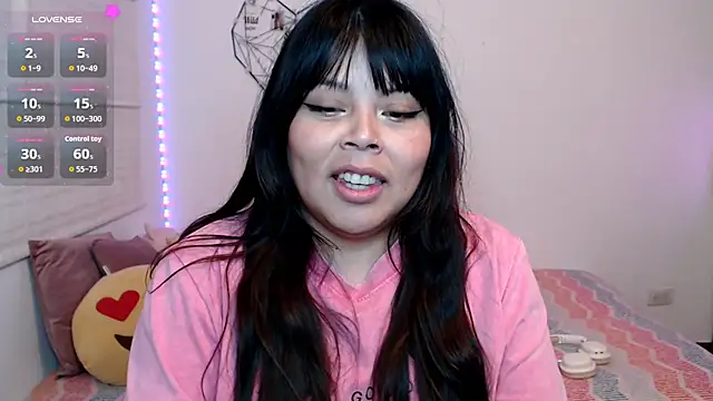 EllieMoonX's Webcam Show