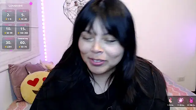 Živý XXX chat EllieMoonX
