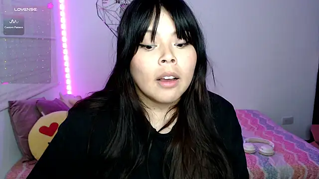 Chat +18 de EllieMoonX ao vivo