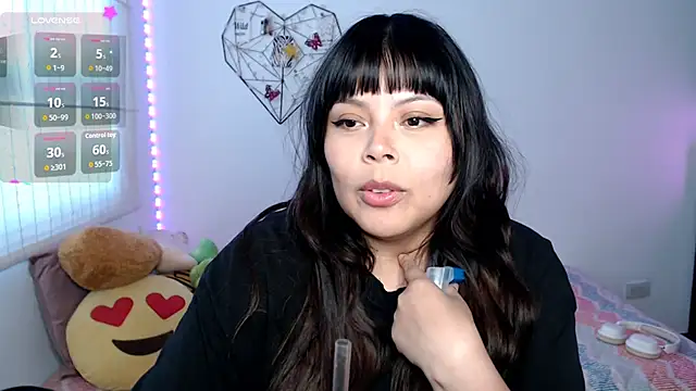 EllieMoonX Webcam show