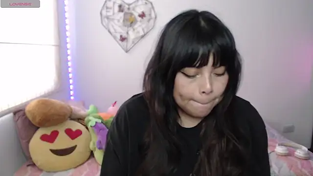 EllieMoonX Live XXX-chat
