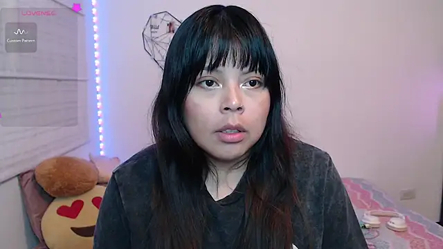 EllieMoonX's Live XXX Chat