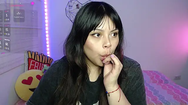 EllieMoonX – webcam-show