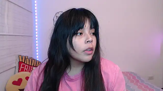 EllieMoonX's Webcam Show