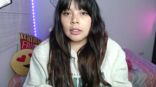 EllieMoonX's Webcam Show