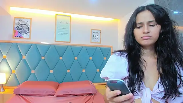 luly_dreams Live XXX Chat