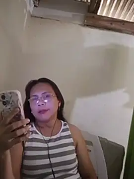 erma_joy Pertunjukan Webcam