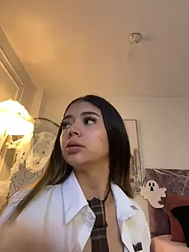 دردشة HoneyMollyX الجنسية المباشرة