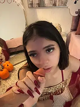 HoneyMollyX's Live XXX Chat