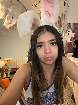 HoneyMollyX Chat XXX live