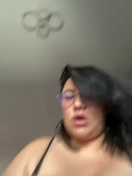 SwittieKendra's Live XXX Chat