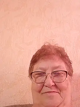 Katherine735 Adlı Modelin Canlı Sohbet Odası