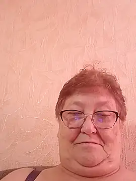 Katherine735 – Naživo chatovacia miestnosť