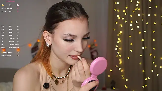 beckymadsons: διαδικτυακό σόου στην κάμερα