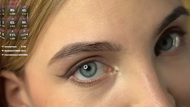 Webkamerová show beckymadsons