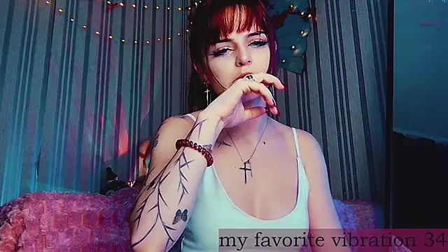 Chat +18 de ArianaLight ao vivo