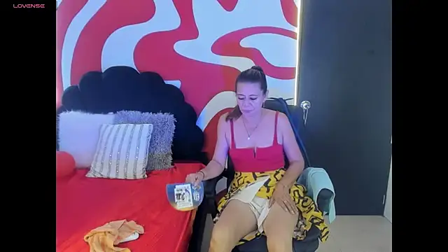 channelsmith_55's Live XXX Chat
