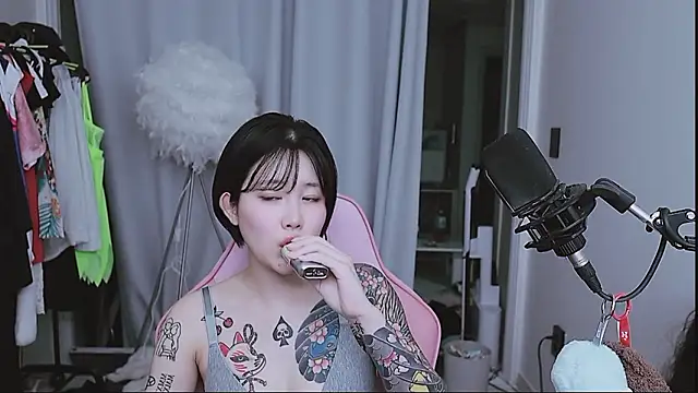 MISA_02's Webcam Show