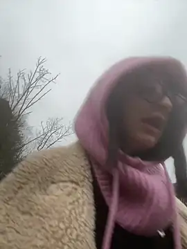 Pokazy przed kamerką – Lolasecret_