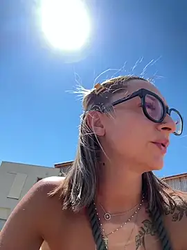 Lolasecret_'s Webcam Show
