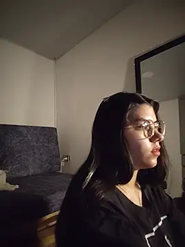 harper_ks লাইভ চ্যাট রুম
