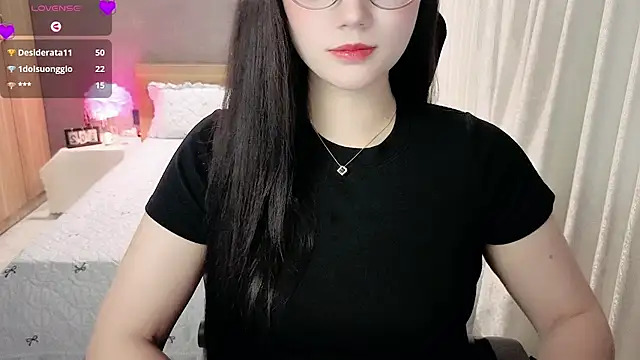 JENNIE-16 Show Webcam