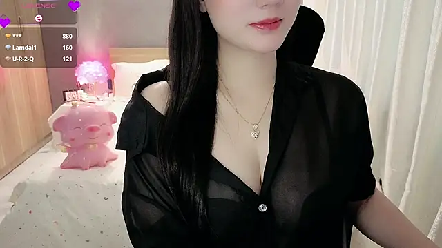 JENNIE-16 Adlı Modelin Canlı XXX Sohbeti
