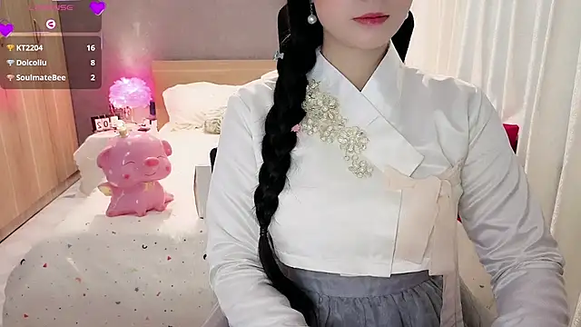 Chat XXX en directo de JENNIE-16