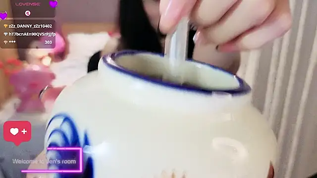 JENNIE-16 Live XXX-Chat