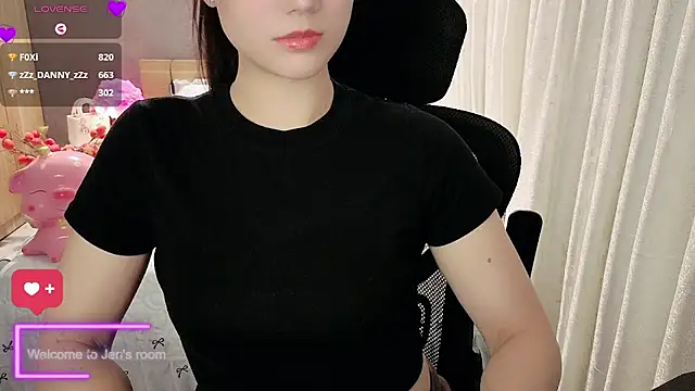 JENNIE-16's Live XXX Chat