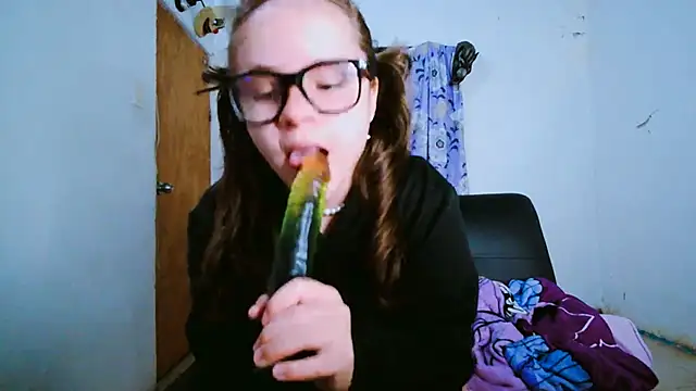 חדר צ'אט בשידור חי של SweetRabbit29