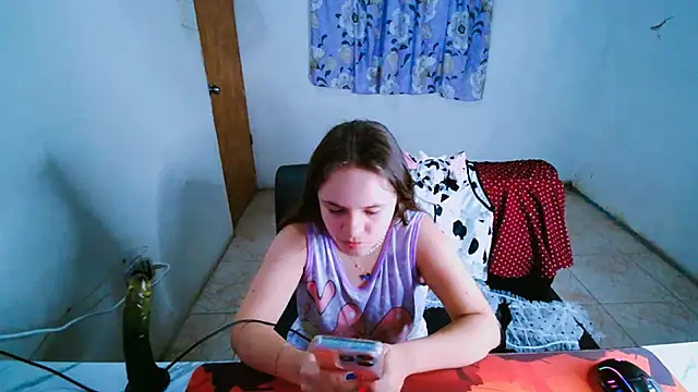 Онлайн чат XXX SweetRabbit29