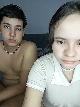 SweetRabbit29's Webcam Show