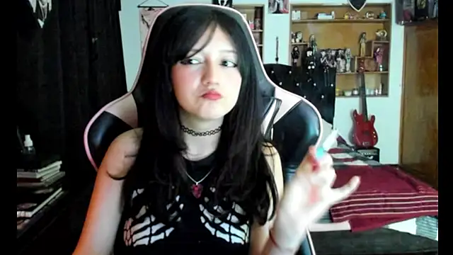 Show de Maki_Zein_ na webcam