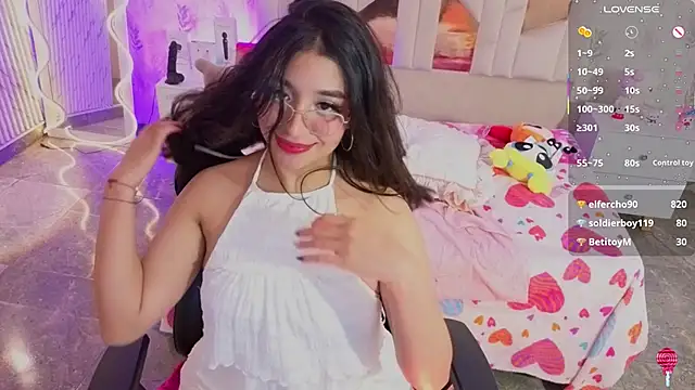 دردشة MARIANA_TAY1 الجنسية المباشرة
