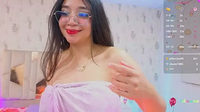 Chat XXX en directo de MARIANA_TAY1