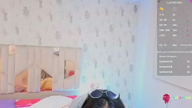 MARIANA_TAY1 现场XXX聊天