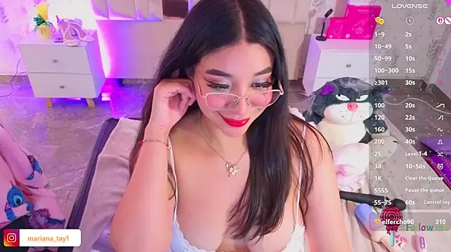 MARIANA_TAY1 XXX чат на живо