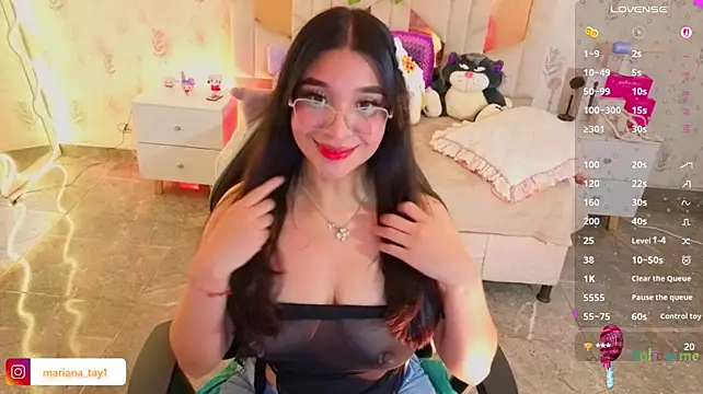 Chat +18 de MARIANA_TAY1 ao vivo