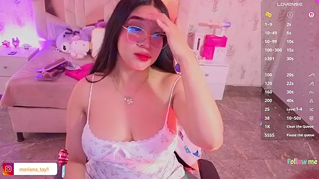 Czat XXX na żywo – MARIANA_TAY1