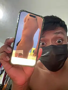 LuisSafari@xh Webcamshow