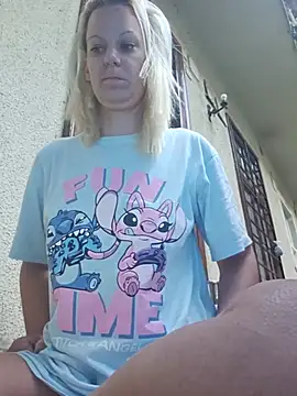 SlyLady's Webcam Show
