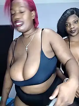 SweetBedroomEyez Chat XXX in diretta